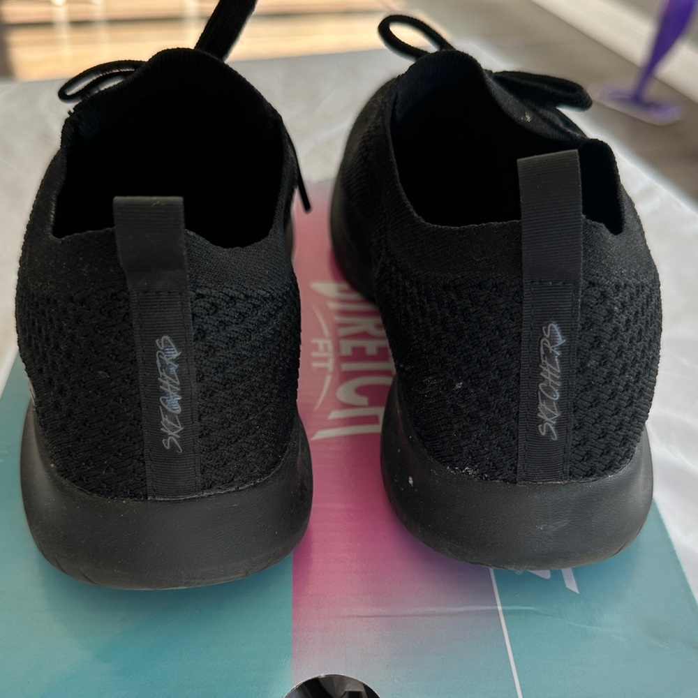 Skechers Black Stretch Fit Sneakers - Picture 4 of 6